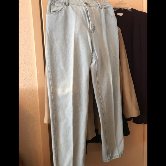 Wrangler Ladies Jeans Size 14 X 30 - Picture 1 of 6
